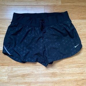 Nike Womens Shorts Dri-Fit Triangle Patterned